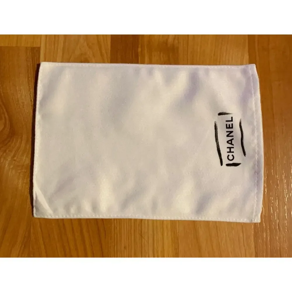 Chanel Cleaning Cloth‎